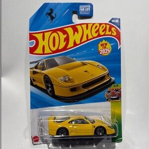 NEW 2025 Hot Wheels Ferrari F40 Competizione 198/250 EXOTICS 4/5 YELLOW